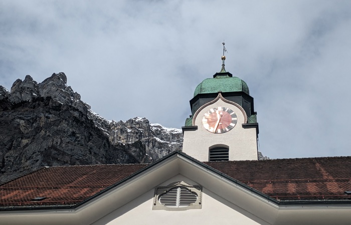 Festtagsartikel zu Pfingsten 2025