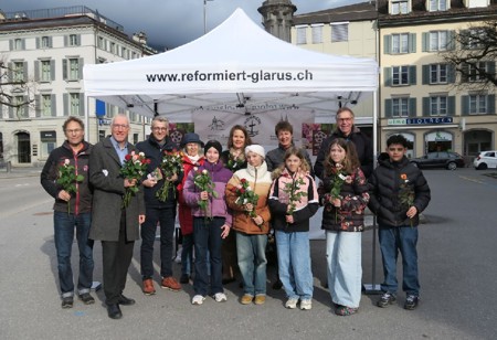 Rosenverkauf auf dem City-Platz Glarus