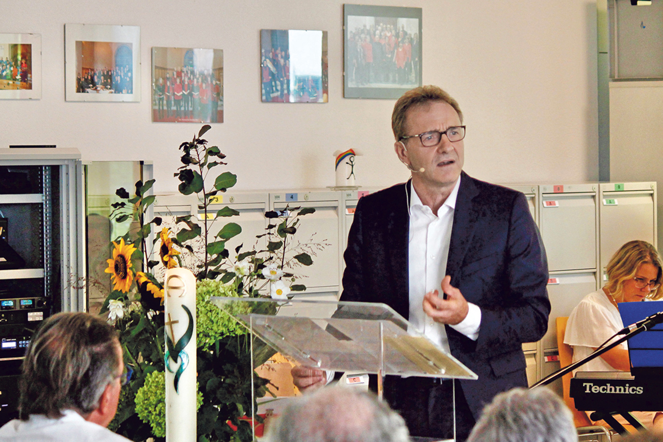 Guido Fluri im Gottesdienst in Balsthal: «Die Verdingkinder wissen heute, dass sie nicht schuld sind.» | Foto: Tilmann Zuber