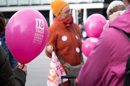 «Gleichstellung ist die beste Prävention gegen Gewalt an Frauen jeden Alters»