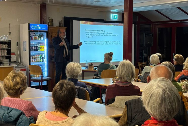 Vortrag über den Sinn des hohen Alters trifft auf grosses Interesse