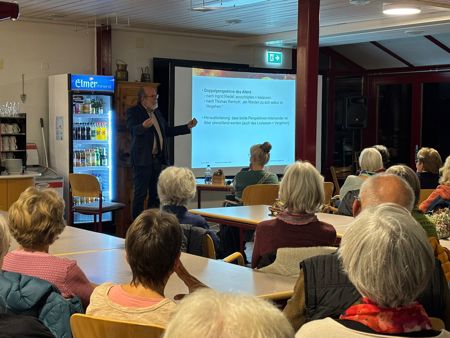 Vortrag über den Sinn des hohen Alters trifft auf grosses Interesse