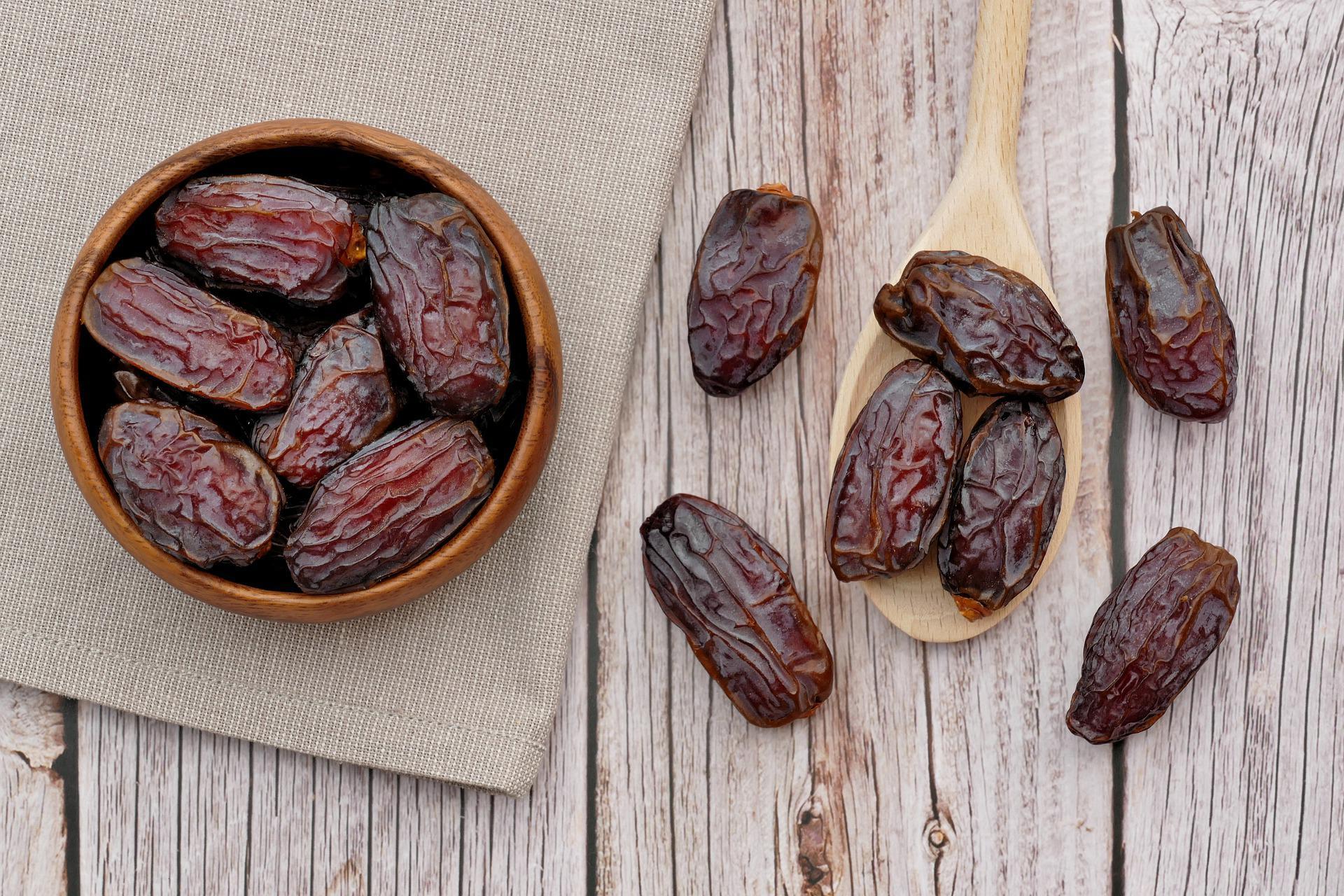 dates.jpg