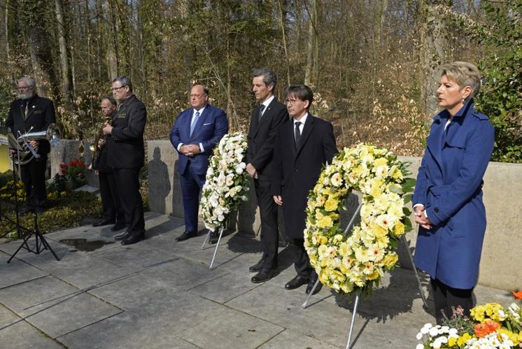 Gedenktag als Zeichen des Friedens Gedenktag als Zeichen des Friedens