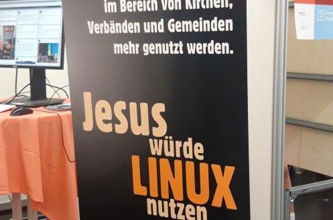 "Jesus würde Linux nutzen." "Jesus würde Linux nutzen."