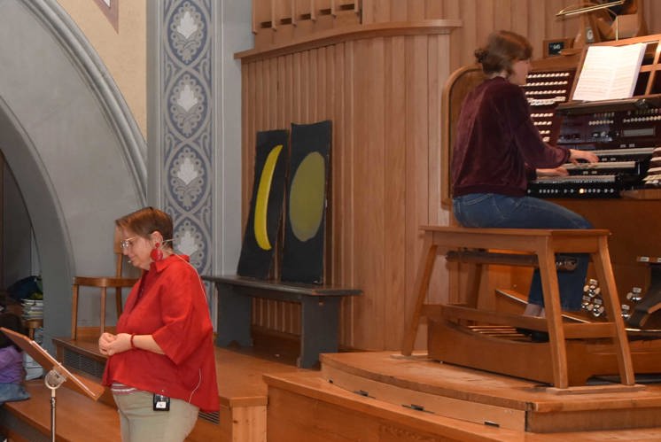 Orgel & mehr: Kinderkonzert in der Stadtkirche Glarus Orgel & mehr: Kinderkonzert in der Stadtkirche Glarus