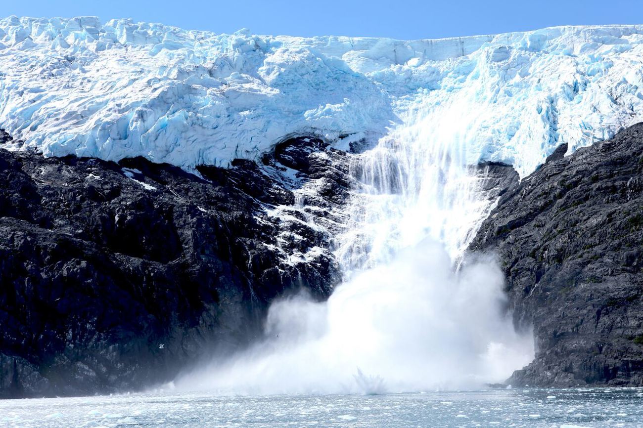 Es erscheint wie ein Naturgesetz: Die Gletscher schmelzen und die Kirchen verlieren Mitglieder. Manche Religionssoziologen sehen dies als Teil eines Megatrends: des wachsenden Misstrauens in Institutionen. Foto: pixabay Es erscheint wie ein Naturgesetz: Die Gletscher schmelzen und die Kirchen verlieren Mitglieder. Manche Religionssoziologen sehen dies als Teil eines Megatrends: des wachsenden Misstrauens in Institutionen. Foto: pixabay