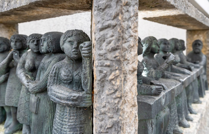 Debatte um Skulptur: Sind die törichten Jungfrauen noch zeitgemäss?