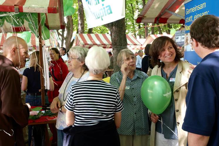 Deutsche mögens politisch, Schweizer ökumenisch