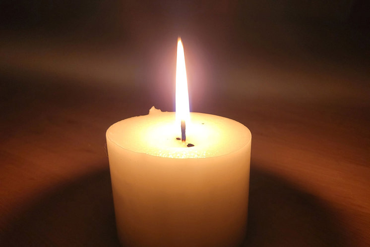 Denkpause zu Weihnachten: Ein Licht in der Nacht